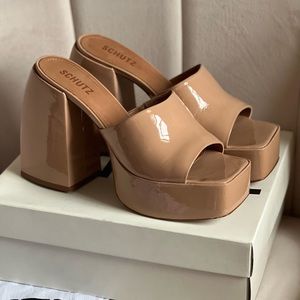 SCHUTZ Aretha Platform Block Heel Sandal Size 9